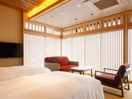 湊小宿 海の薫とAWAJISHIMA / 1