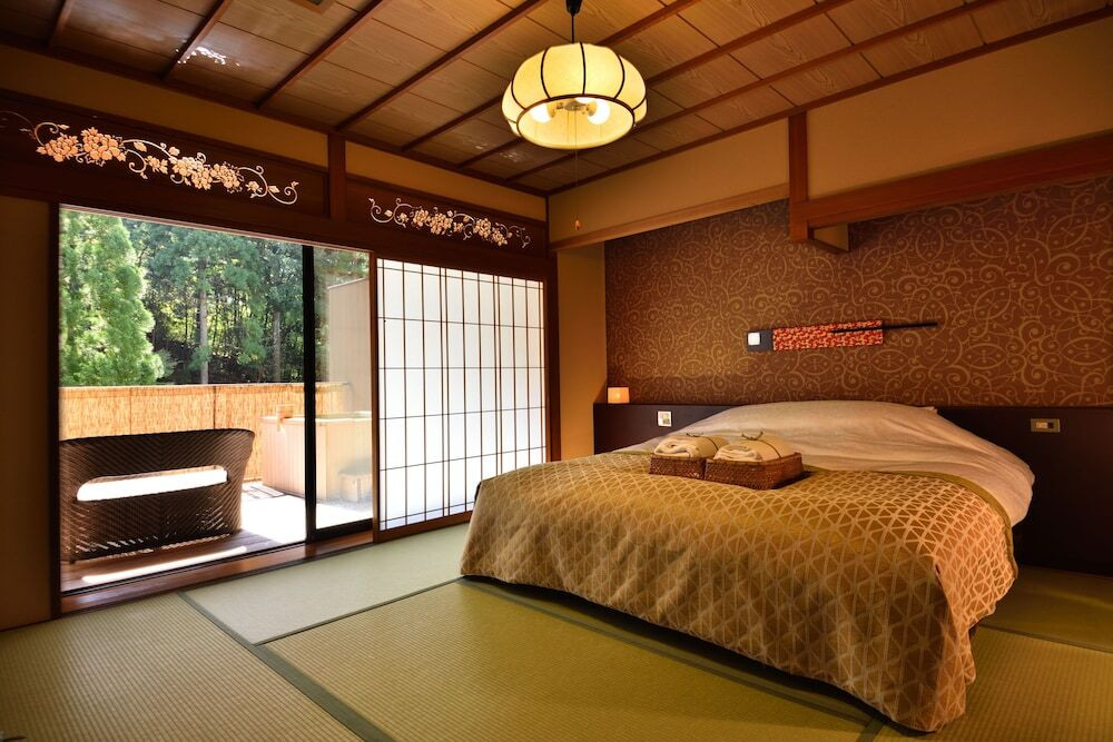 3.繊細な料理とお湯の宿「京 YUNOHANA RESORT 翠泉」/湯の花温泉4240021