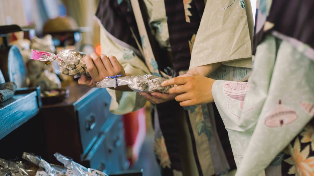 お土産を買って
チェックアウト / 1