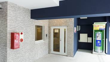 施設の入り口 / 4