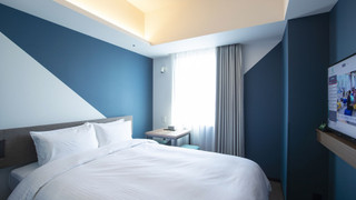 スタンダード ダブルルーム 無料朝食付