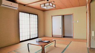 ファミリー 4 人部屋