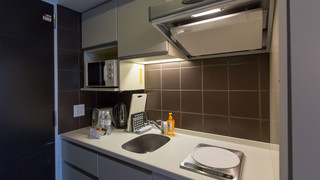 スタジオ (Double)