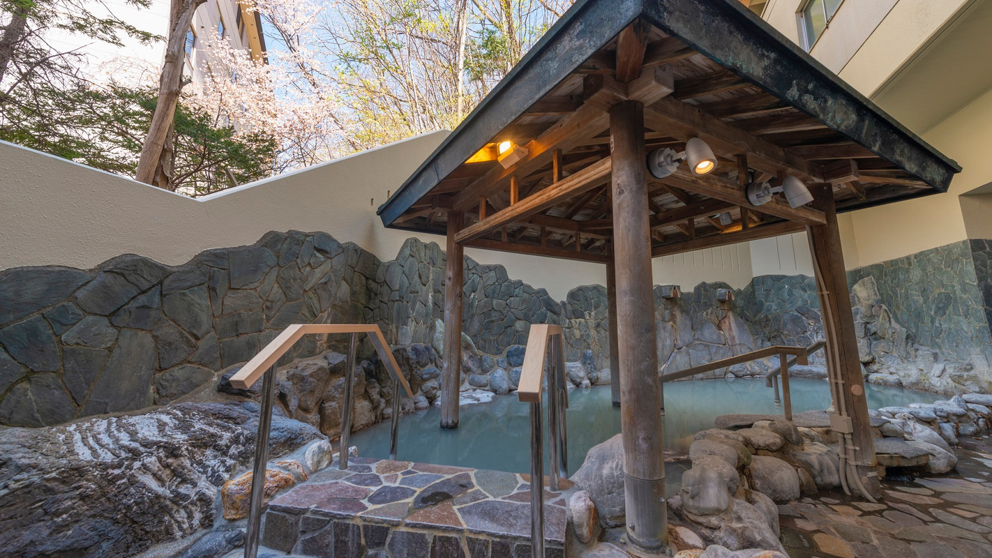 男性大浴場／露天風呂