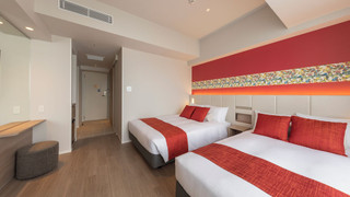 ファミリールーム（曇りガラス窓）