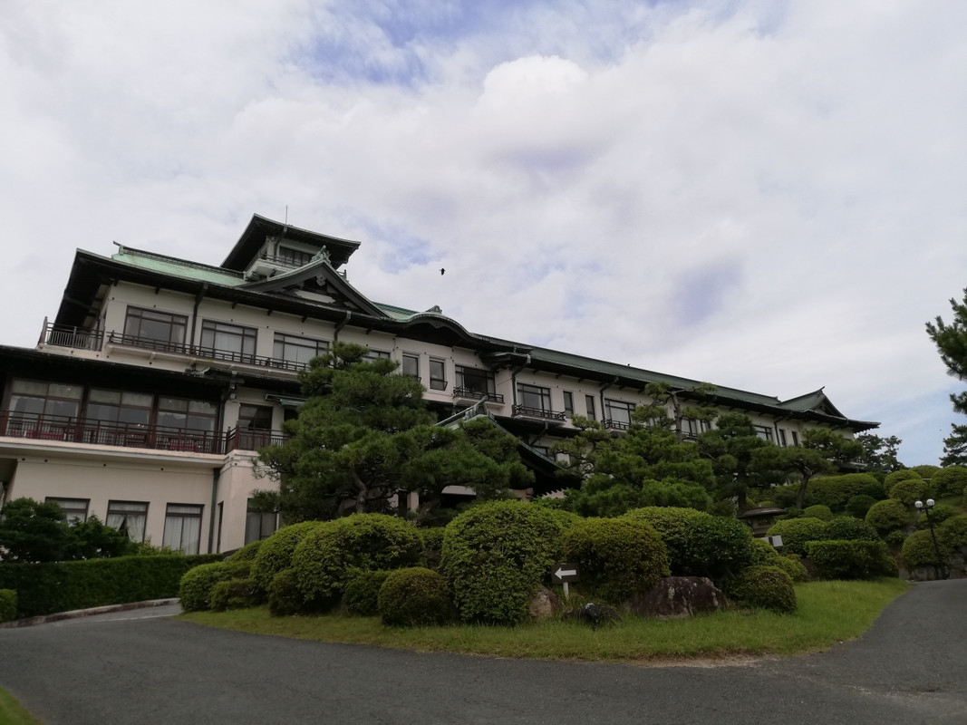 たたずまいは立派