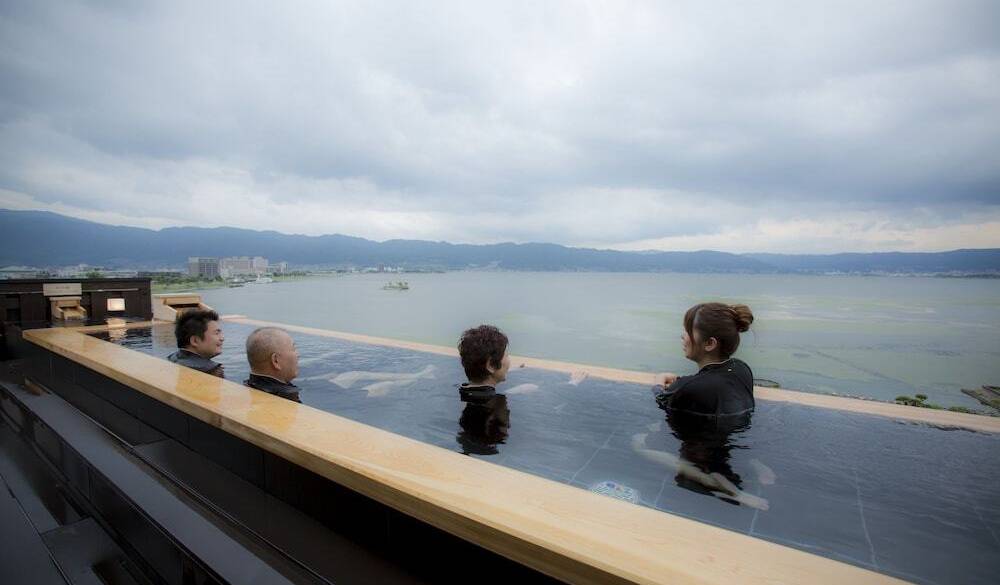 展望露天風呂の湯浴み着 / 4