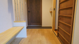 (105室) 1階 中庭3人部屋 (個室、専用トイレ、シャワー付)