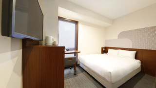 Basic Double Room with Breakfast