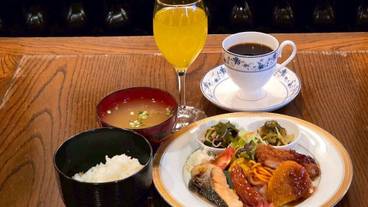 朝食 / 3