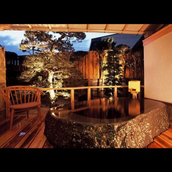 約2匹分のカニが味わえる♡足立美術館の傍にある温泉旅館3910340