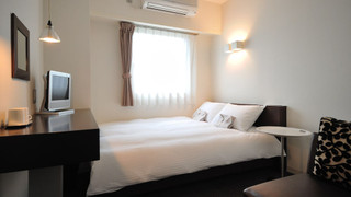 ダブルルーム 喫煙可