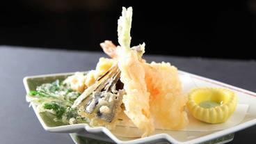 食事・飲み物 / 3