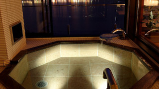 半露天風呂付 和モダン客室-琥珀- 禁煙