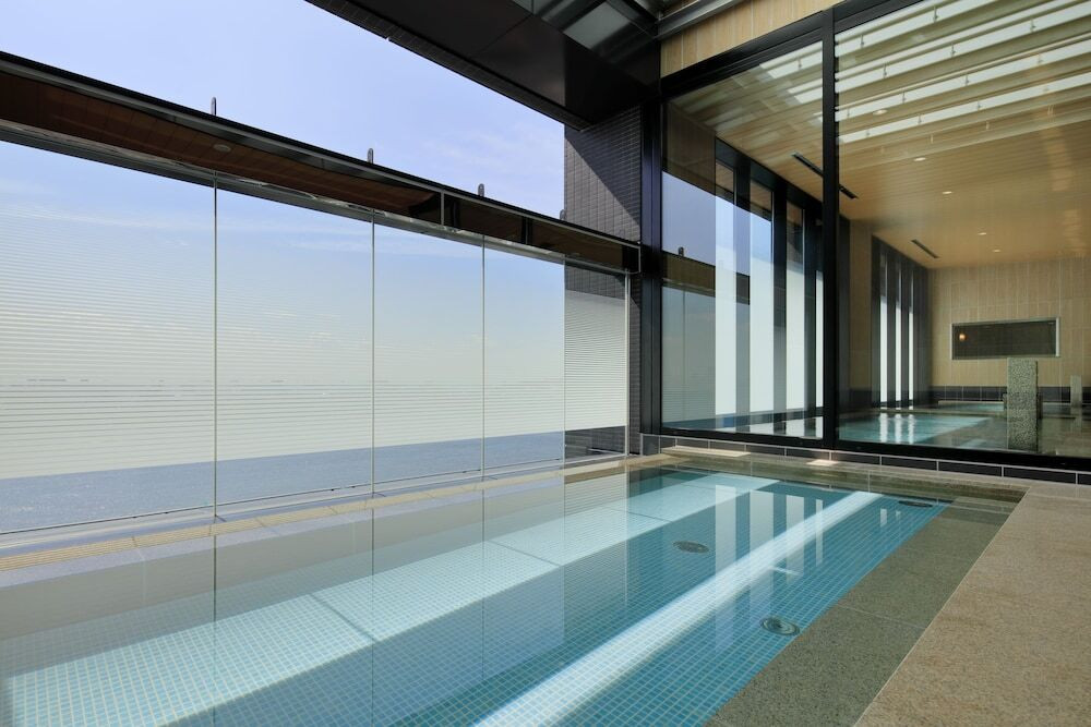 駅直結の好立地!最上階の展望露天風呂でリラックス♪3996382