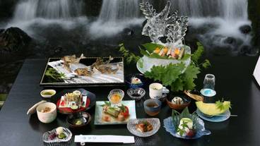 食事・飲み物 / 2