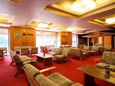 湯田中渋温泉郷 ホテル水明館 / 2