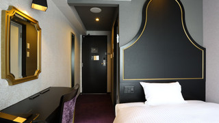 【禁煙】セミダブルルーム/ベッド幅140cm×1台/2名まで/12㎡