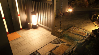 和モダン客室「悠凛」〜ツイン〜 【畳風呂】(チェックイン18時まで)