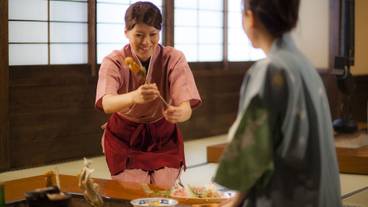 食事・飲み物 / 4