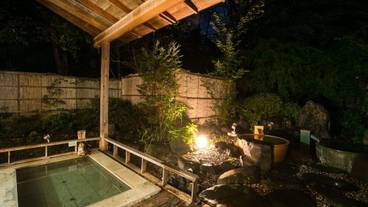 屋外スパ浴槽 / 2