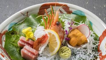 食事・飲み物 / 3