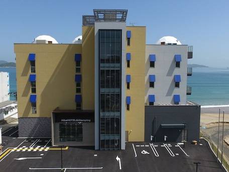 Alba HOTEL＆Glamping / 2