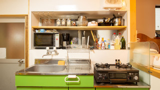 ベーシック トリプルルーム ベッド (複数台) 禁煙 共用バスルーム