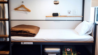 [プライベートルーム] 二段ベッド2名用 [シャワー&トイレ共用] 禁煙