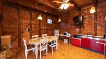 客室内のダイニングエリア / 30