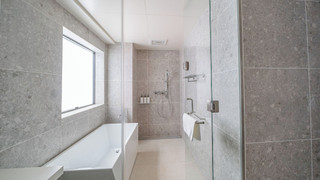 メイ エグゼクティブ