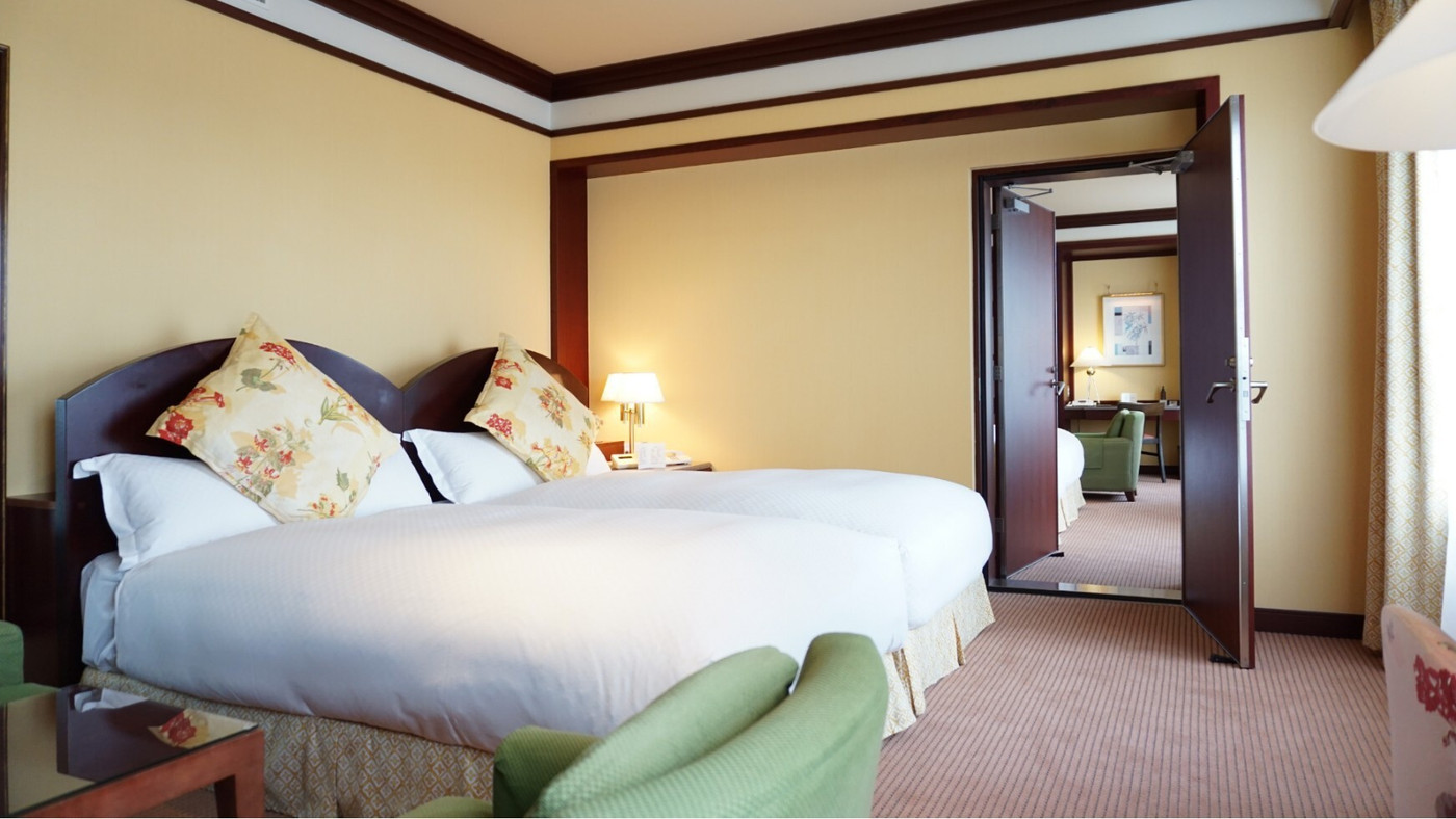 緑あふれる空間で洋朝食を堪能。キッズプレートも♡3950662