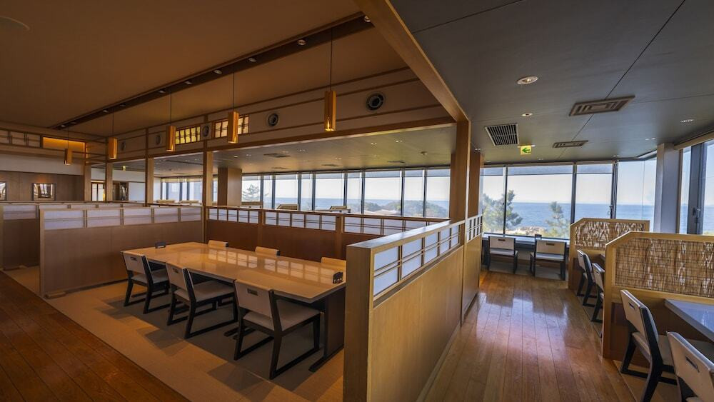 食事処 海ほたる