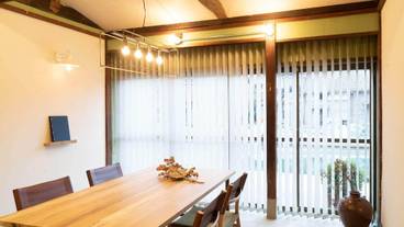 客室内のダイニングエリア / 16