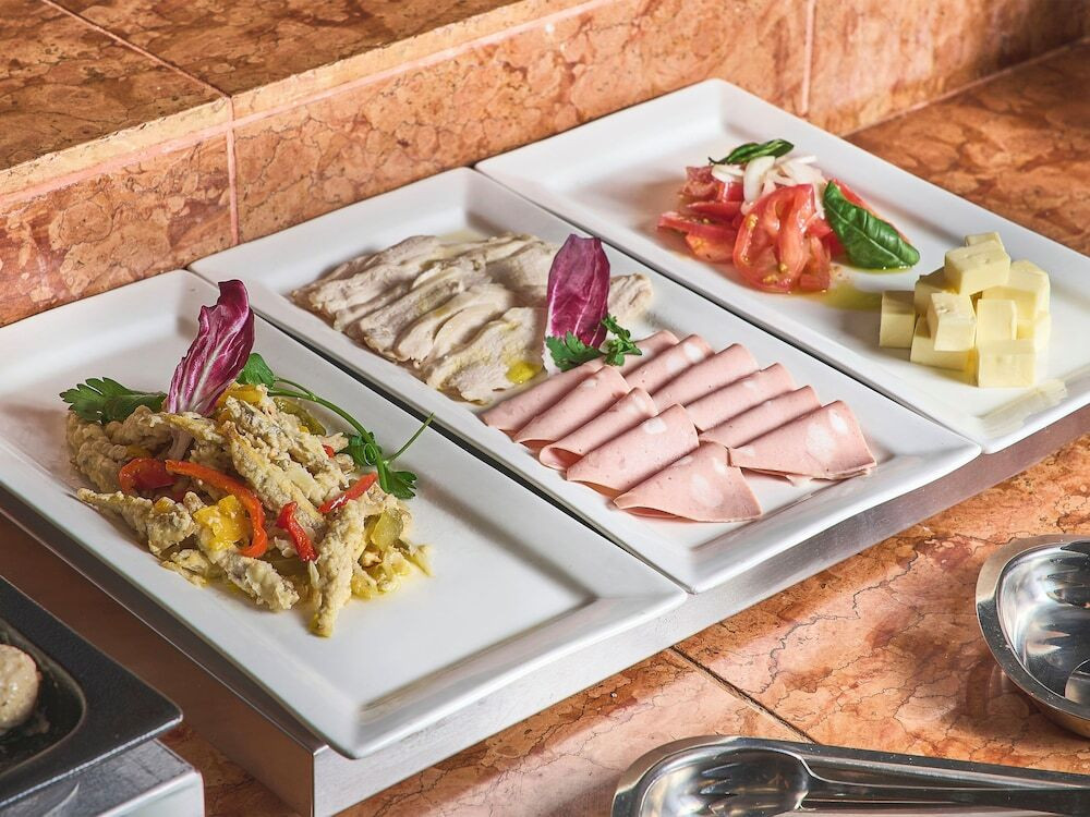 朝食ビュッフェ