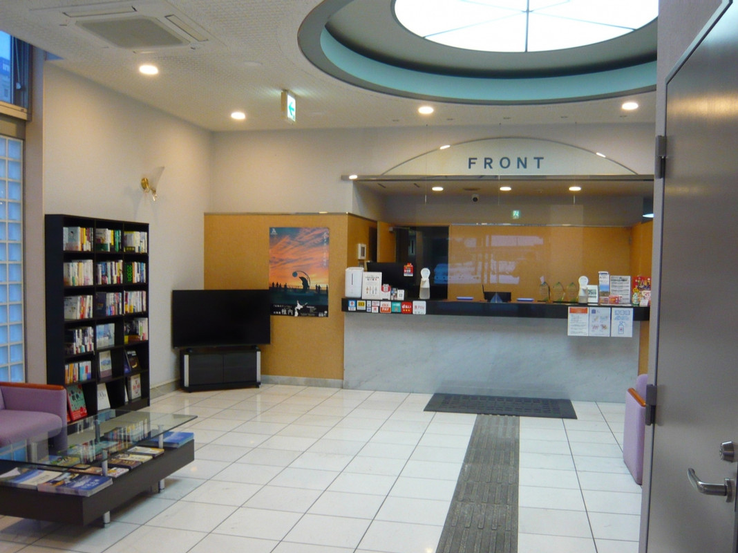 １階ロビーフロントも落ち着いた雰囲気