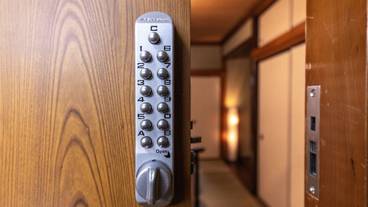 内部エントランス / 3