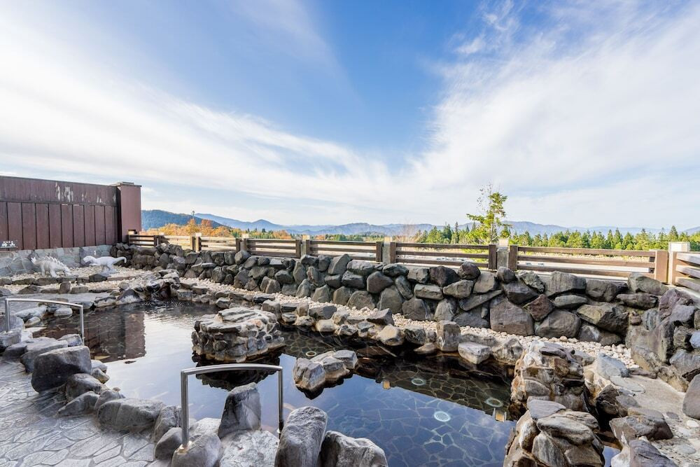 オールシーズン、アクティブに楽しめる高原リゾート4754743