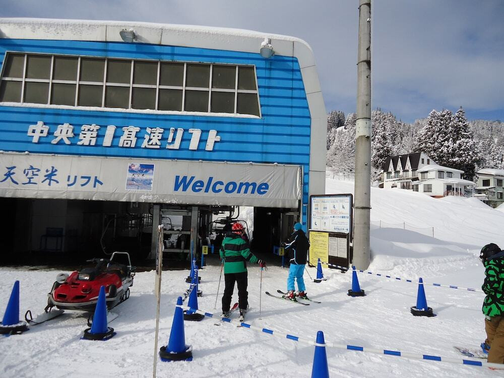 スノー スポーツとスキー