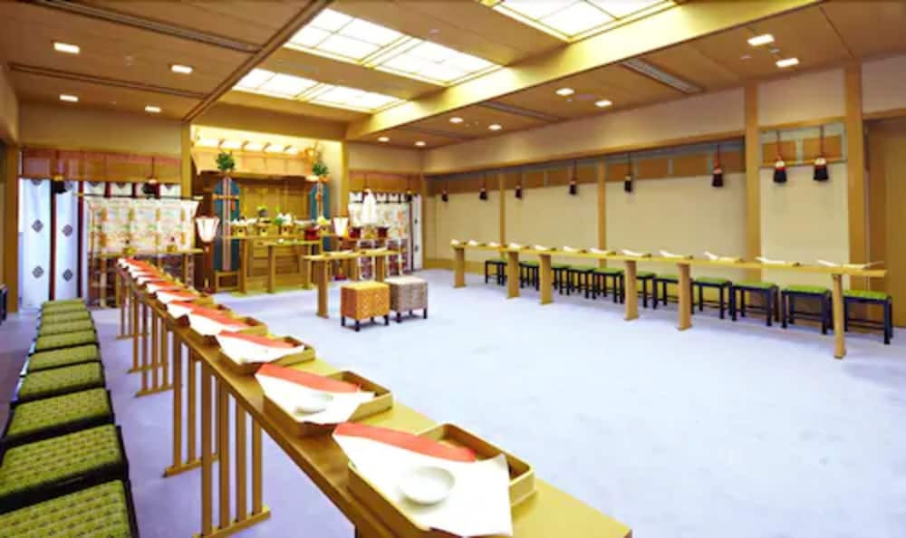 屋内結婚式場