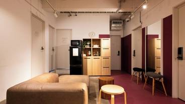 施設内の設備 / 37