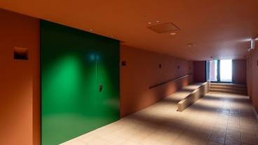 内部エントランス / 3