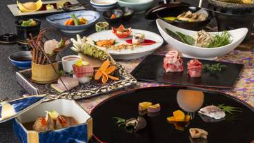 季節替わりの和会席膳・華一例② / 2