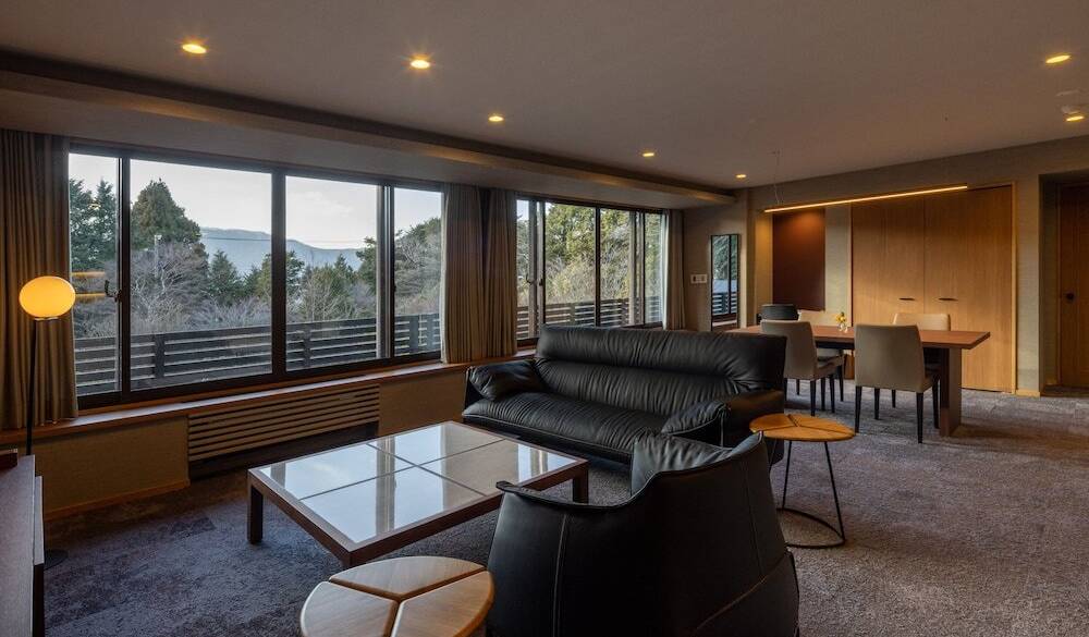 フォレストビュースイート 寧 / 1