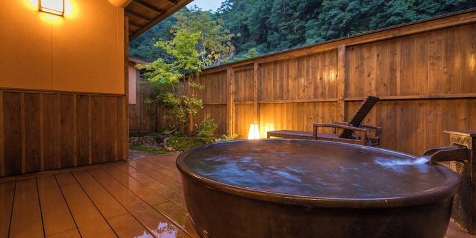 源泉掛け流し露天付 全室離れの温泉宿 湯乃谷 千慶（奈良県 旅館） / 1