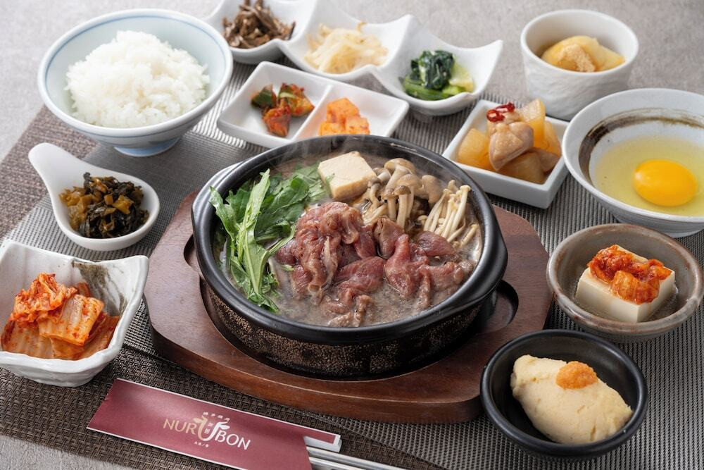 朝食