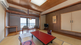 和室スタンダード12畳28sqm 禁煙 (別府湾側5-6階バスタブ付)