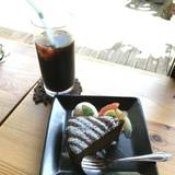 UEKIYA CAFE 272(ウエキヤカフェニーナナニ)