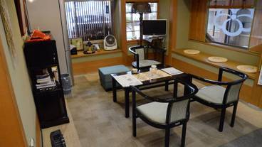 ロビー応接スペース / 5