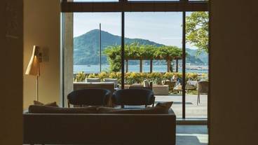 ロビーラウンジ / 40